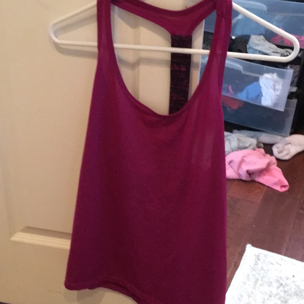 Old navy active maroon tank